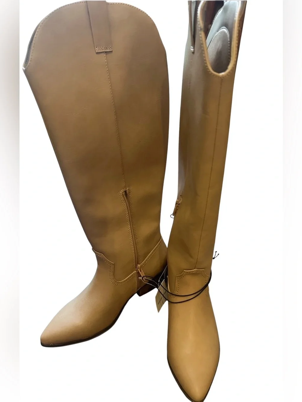 NWT Universal Thread Women’s Sommer Western Knee Boot in Tan Sz 6 1/2